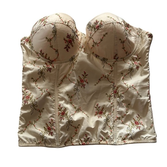 Floral Embroidered Bustier - Picture 1 of 6